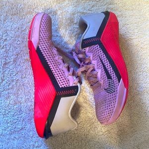 Pink Nike Metcon 7.5